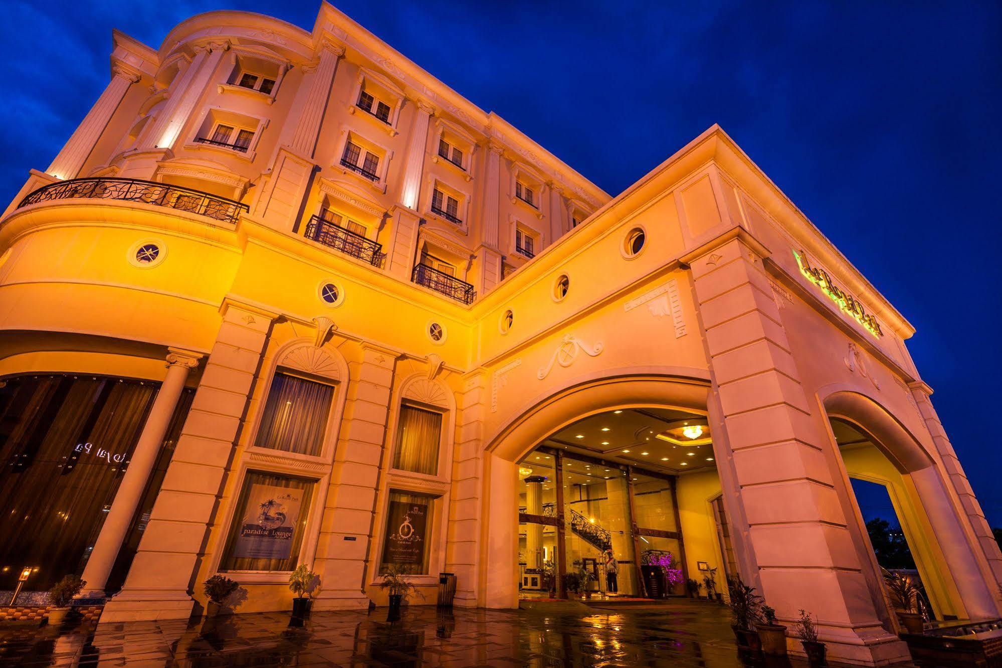 Hotel Le Royal Park Puducherry Exterior foto